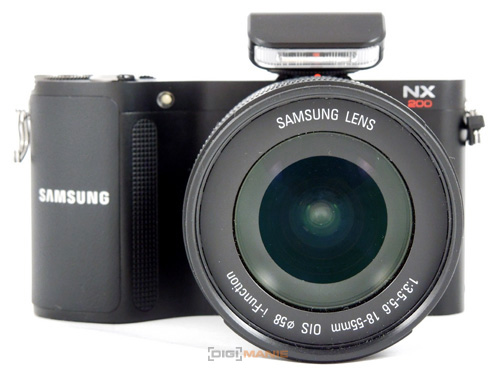 Samsung NX200: 20 mega v útoku