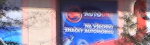 Canon EF-M 28mm f/3.5 Macro IS STM