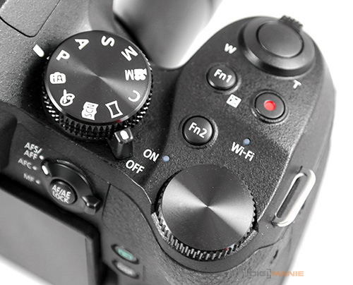 Panasonic Lumix FZ300: opět na špici