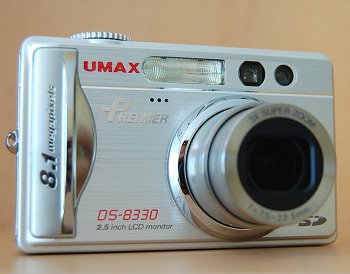 UMAX Premier DS-8330: 8 milionů v testu