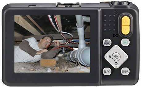 Odolný kompakt Ricoh G700