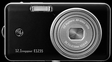 GE představil 9 nových fotoaparátů