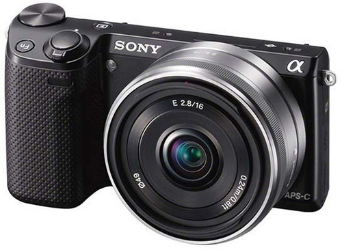 Nový Sony NEX-5R s hybridním autofokusem