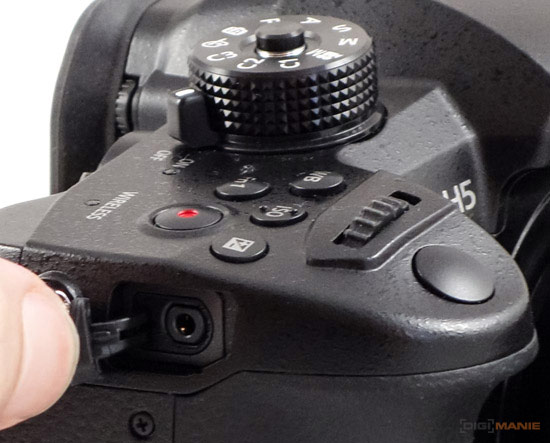 Panasonic Lumix GH5: video-profesionál