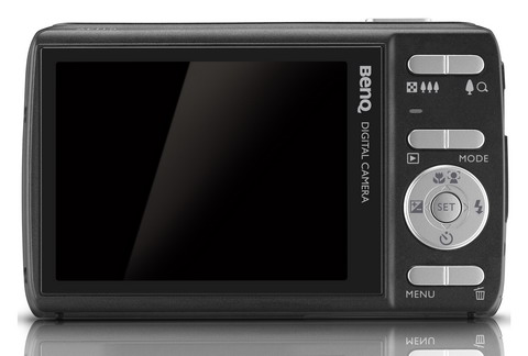 Širokoúhlý kompakt BenQ AE110