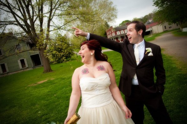 Svatební fotografka chytila COVID-19 poté, co ji ženich zamlčel, že je pozitivní