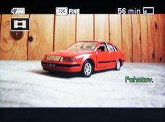 Sony Cyber-shot W350: šikovný prcek