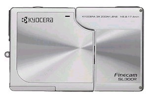 Nejtenčí Kyocera rotuje kolem vlastní osy