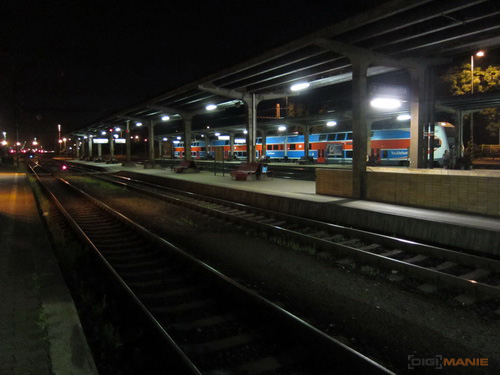 Canon IXUS 300 HS: superstylovka i pro náročné