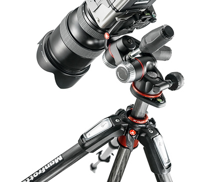 Manfrotto uvádí robustní stativy 055 Series