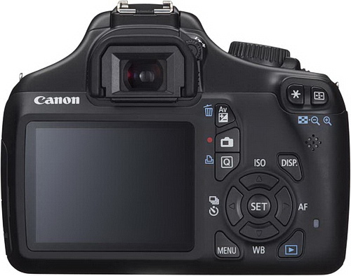 Canon EOS 1100D: malý rebel s řadou novinek