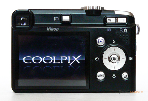 Nikon Coolpix P60: rychlý maratonec