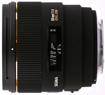 Portrétní objektiv Sigma 85mm F1,4 EX