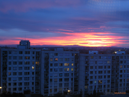 Canon PowerShot A1000 IS: ve stínu předchůdce