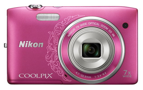 Kompaktní Nikon Coolpix S3500 se 7× zoomem