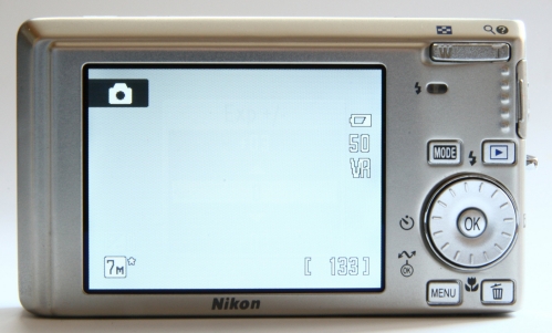 Nikon Coolpix S500: malý, ale výkonný