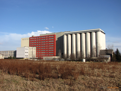 Canon PowerShot SX1 IS vs. SX10 IS: souboj CMOS a CCD