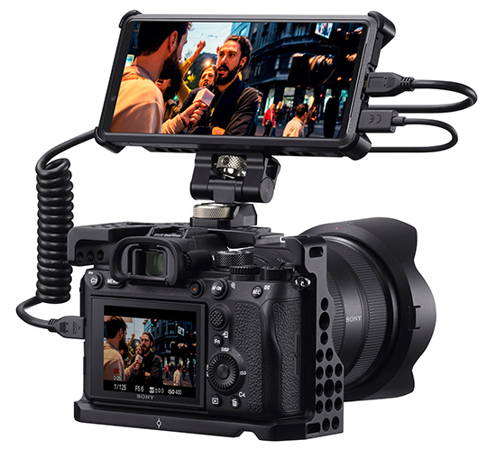 Sony Xperia Pro: 5G smartphone nebo externí 4K monitor?