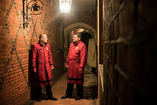 Noční cyklus fotografií 24 Hour Economy nafocený se Sony A7S