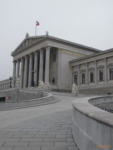 Canon PowerShot G11: géčko, o jakém jsme snili