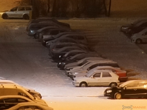 Sony SLT-A77: megapixelový přeborník