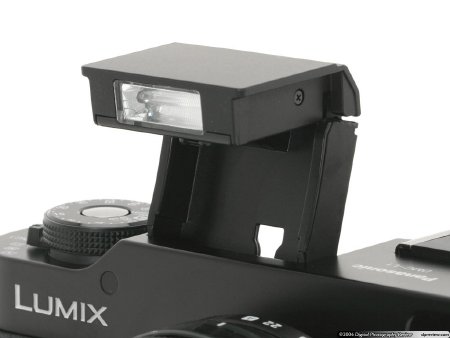 Panasonic Lumix DMC-L1: Nekonvenční solitér