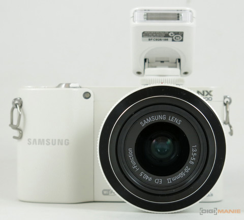 Samsung NX1000: sněhobílý bezdrát