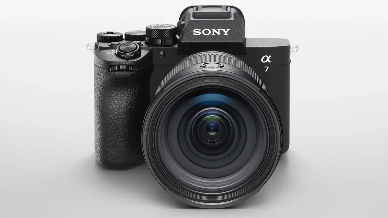 Sony A7 V dostává 33MPx snímač Exmor RS CMOS a 4K120p