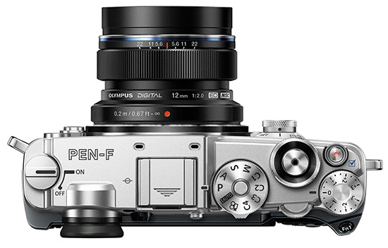 Retro Olympus PEN-F s 20MPx snímačem a OLED hledáčkem