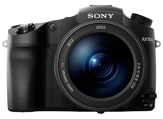 Sony Cyber-shot RX10 III přináší 25× zoom a světelnost od F2,4