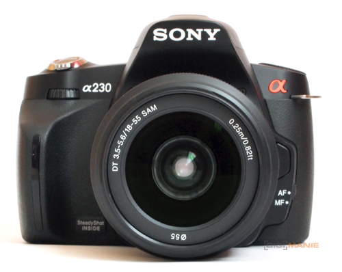 Sony Alpha A230: nejlevnější z nového trojlístku