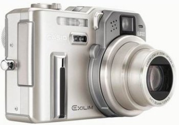 Casio EX-P600: šestimegapixel s objektivem od Canonu