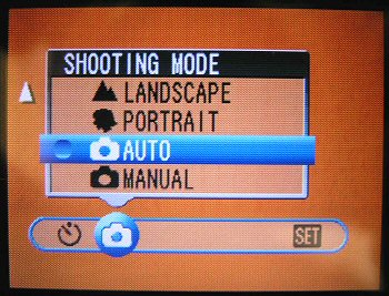 FinePix F455: design vítězí