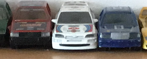 Apple iPhone SE: kompaktní silák