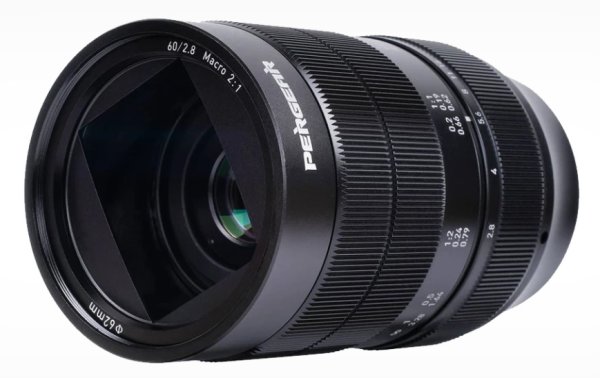 Pergear 60mm f/2.8 Ultra-Macro přináší zvětšení 2:1