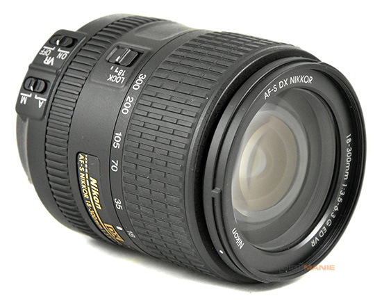 Nikon AF-S DX NIKKOR 18-300mm f/3.5-6.3G ED VR