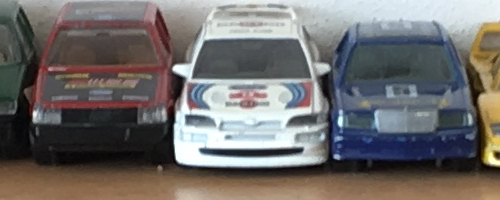 Apple iPhone SE: kompaktní silák