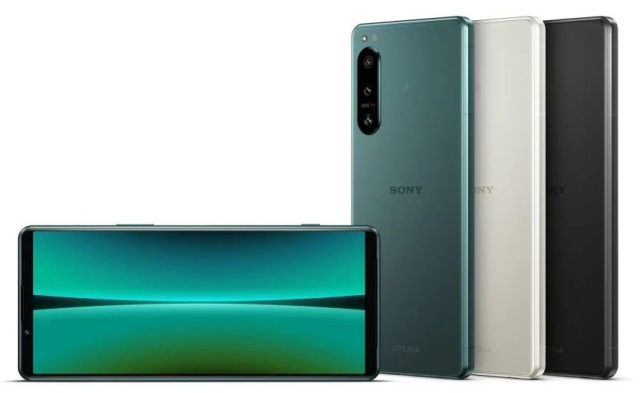 Sony Xperia 5 IV: 3+1 fotoaparát s 12 MPx, všechny umí 4K120p