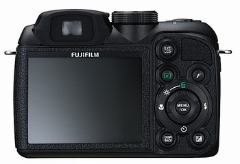 Fujifilm FinePix S1000fd: malý 12× ultrazoom
