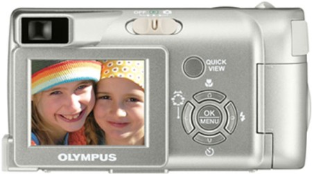 Olympus C-315 Zoom: "Pro ambiciózní začátečníky"