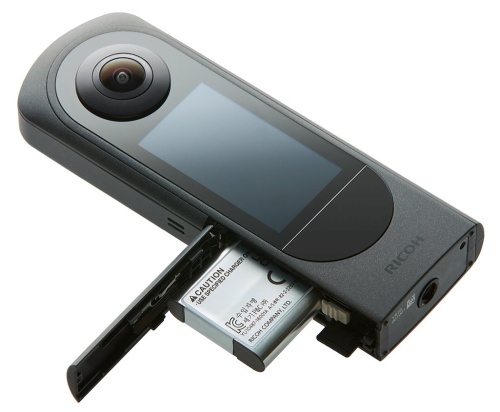 Ricoh Theta X: 360° kamerka dostává výměnnou baterku a 2,25" displej