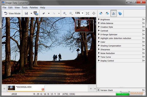 Sony Alpha SLT-A65: 24megapixelový šperk