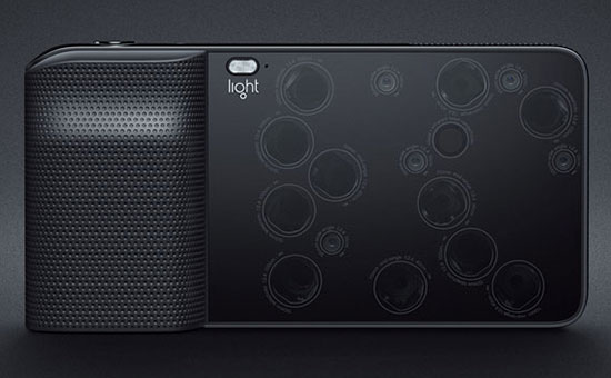 Light L16, kompakt s 16 snímači vytváří 52MPx snímky