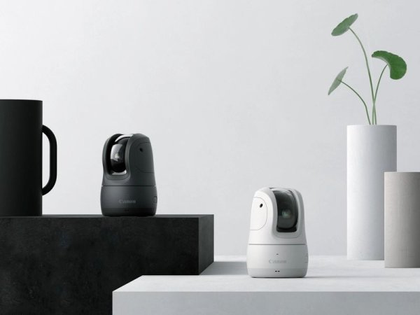 Canon PowerShot PICK: malý fotorobot vám nafotí oslavu i běžný den