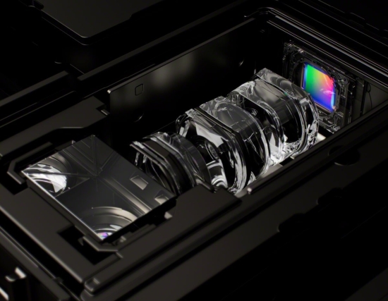 Sony Xperia 1 IV dostává 4K 120fps na všechny moduly a skutečný optický zoom