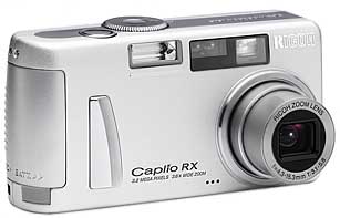Ricoh Caplio RX: Rychlejší než dobře namydlený blesk