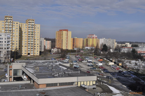 Dva objektivy nebo jeden ultrazoom?