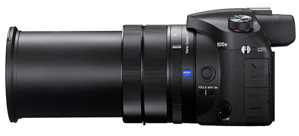 Ultrazoom Sony Cyber-shot RX10 IV má ostřejší 4K a fázový AF