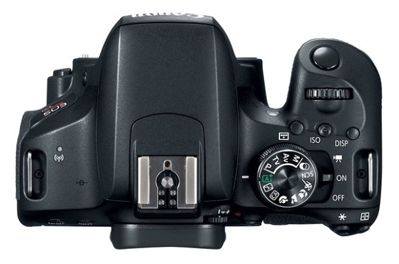 Zrcadlovka Canon EOS 800D dostala 45bodový AF systém