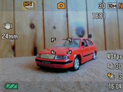 Casio EXILIM ZR100: kapesní formule